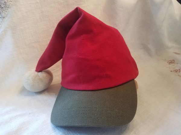 Santa ball shop cap