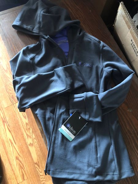 EUC irideon medium himalayer hoodie