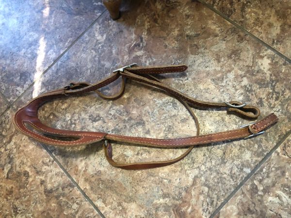 Used one earred padded headstall
