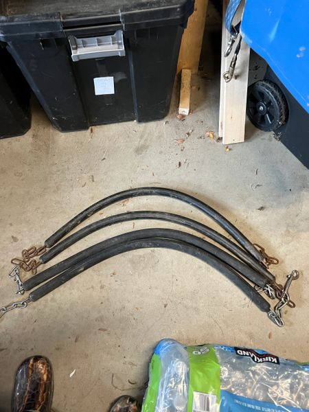 Used stall chains. Sold in pairs