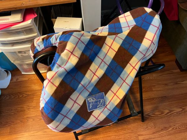 EOUS fleece cover plaid used