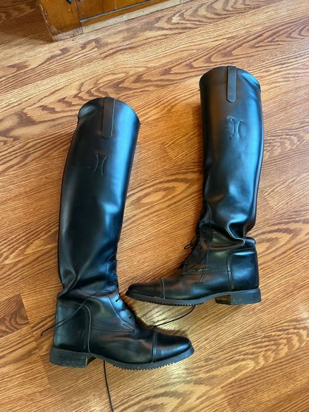 Pull on riding boots best sale