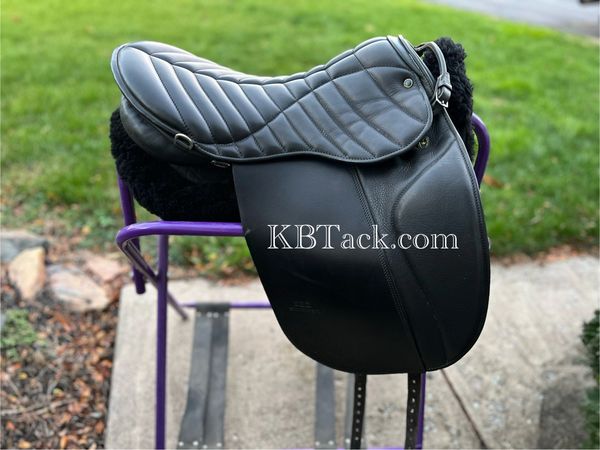 17.5" Stubben Benni’s Harmony Elegant Saddle