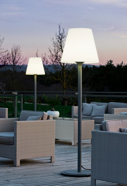 EOS Outdoor Floor Lamps