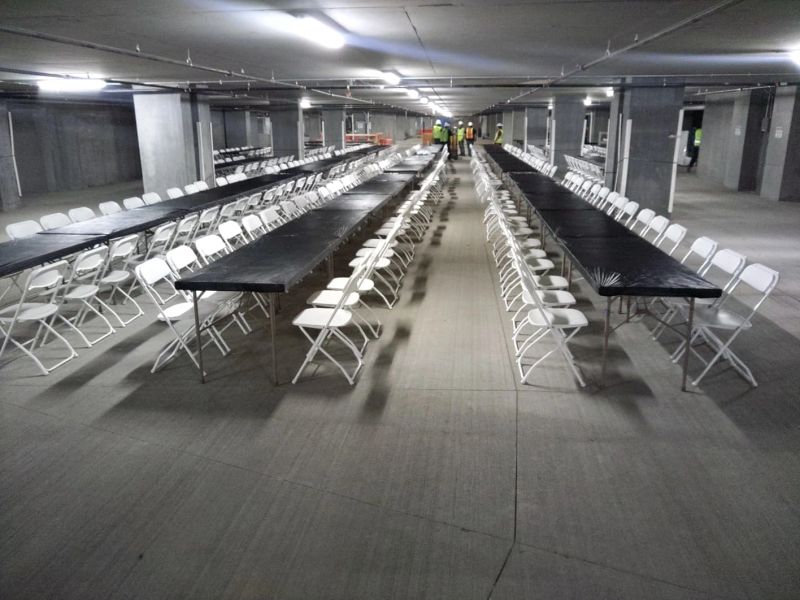 tables_w_fitted_covers.jpg