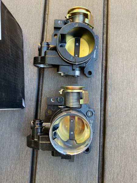 Koso Throttle Body for Honda Grom / monkey (port and polish optional)