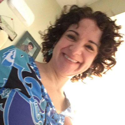 Susan Gerardi Bello
SCD 
Specific Carbohydrate Diet 
Specific Carbohydrate Diet Association
Breaking