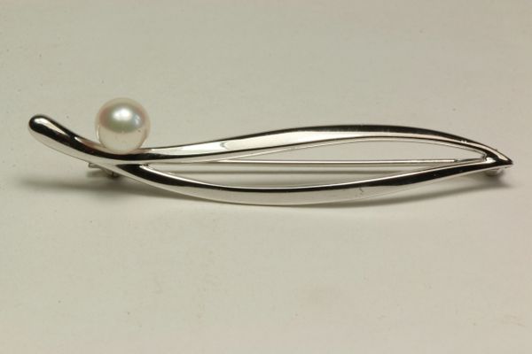 Pearl and Silver Stockpin by Mikimoto