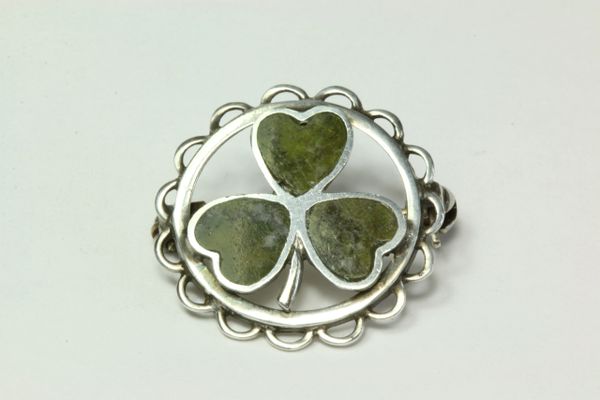 Connemara marble Shamrock stock pin