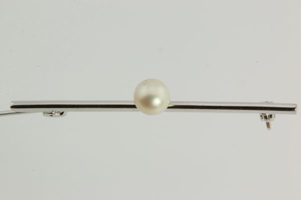 Silver and pearl stock pin