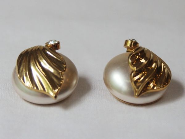 Vintage Clip Earrings, Gold Tone, Faux Pearl and Crystal, Germany. C ...