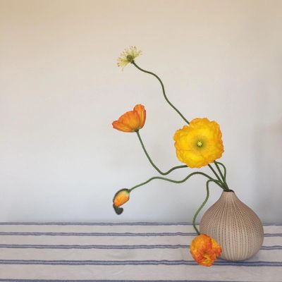 Picture of a flower vase