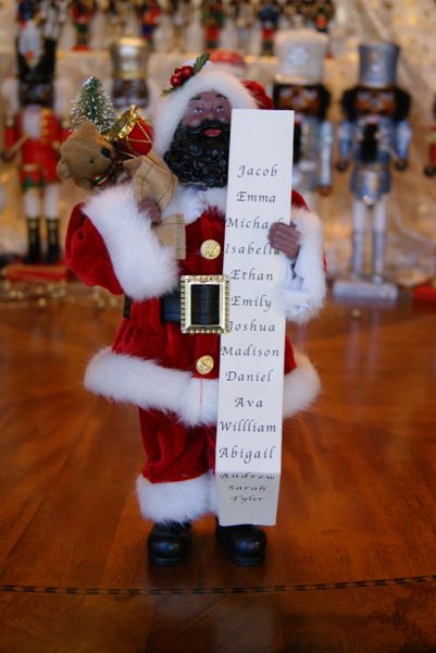10" Traditional Santa with List