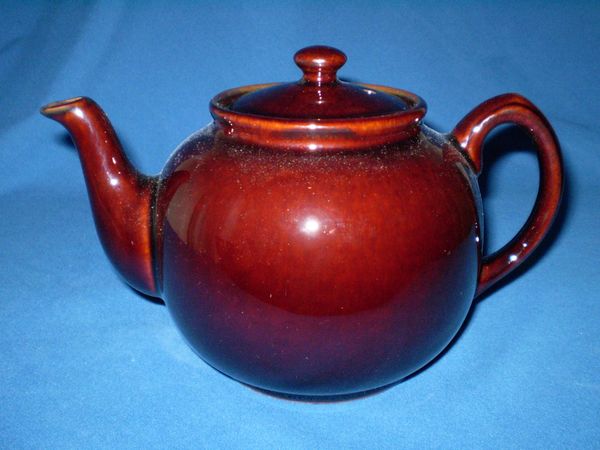 Brown Tea Pot 10 cup Rayware
