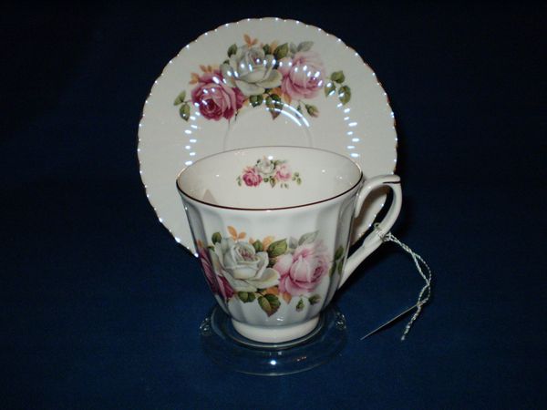 Rose Tea Cup Royal Patrician
