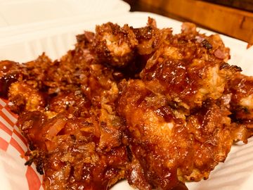 Bacon barbecue chicken wings