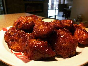 Sweet & spicy chicken wings