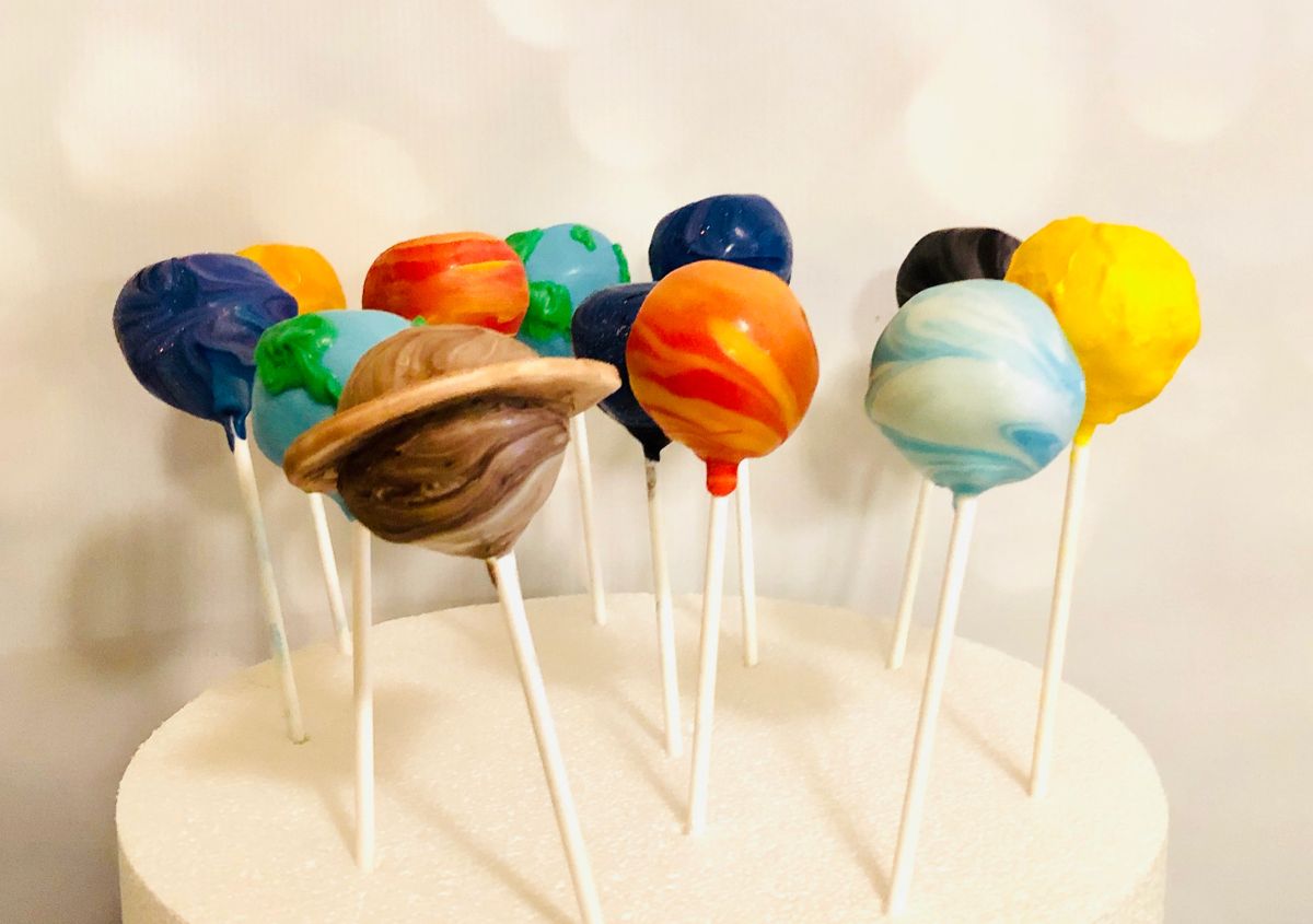 solar system cake balls
