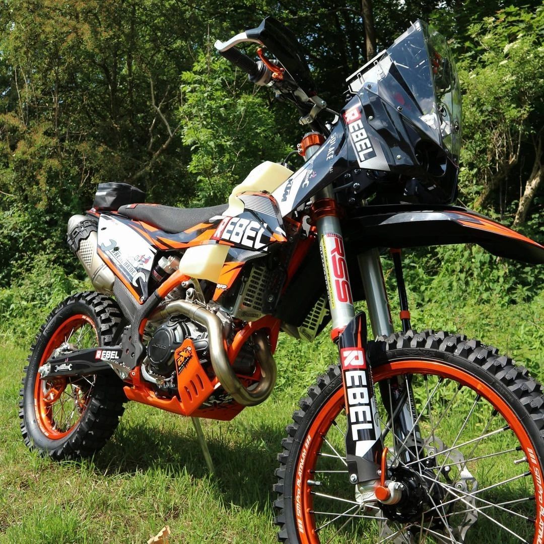 Ktm, husqvarna, honda, beta rally builds