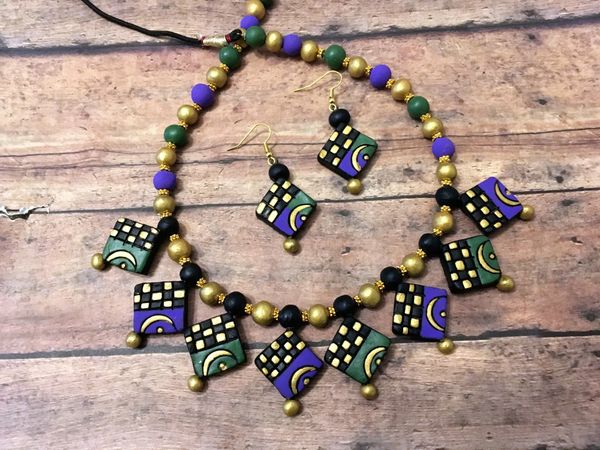 Handcrafted Squared Choker necklace in Purple and Green Shades!!!!