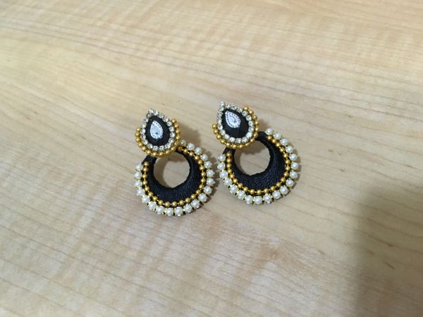 Silk Thread Chandbaali Medium Sized earrings in Black!!!!!!