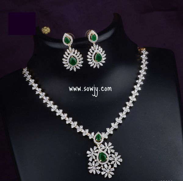 Lovely Flower Pattern Pendant Diamond Look Alike Necklace with Earrings- Emerald Green Stone !!!