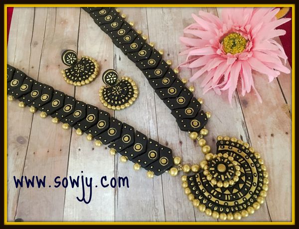 Grand Long Black and Gold Terracotta Haaram with Chandbaali Earrings!!!!