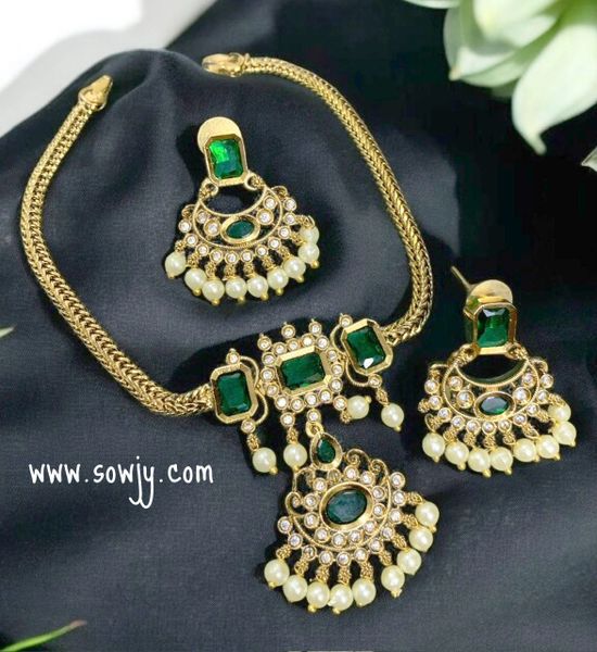 Beautiful Gold Look Alike Attigai Style Floral Pendant necklace with Earrings- Dark Green!!!!