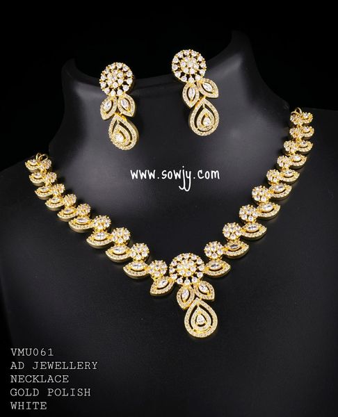 Diamond Replica Designer Floral Pattern Necklace with Earrings!!!!