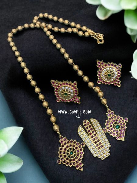 Beautiful Real Kemp Stone Balaji Namam,Sangu Chakra Pendant in Designer Gold Ball Short Chain with Matching Earrings!!!!