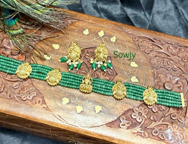 Beautiful Peacock Lakshmi Agate Premium Quality Beads High Collar Choker Set with Matching Earrings!!!