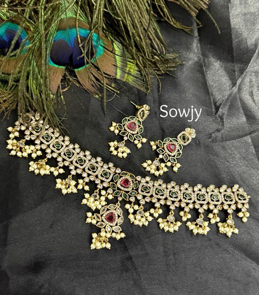 Lovely Floral Guttapusalu Style AD Stone High Collar Choker Set with Matching Earrings!!!!
