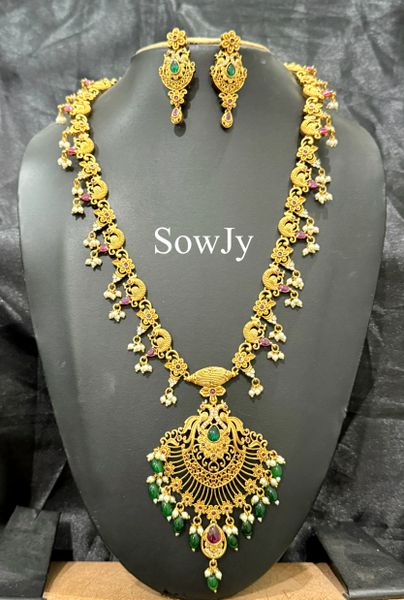 Beautiful Big Peacock pendant Long Necklace with Matching Earrings!!!!