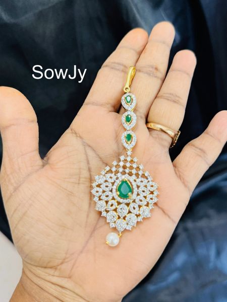 Lovely Diamond Look Alike Gold Finish Tikka- Green Stone- Design 6!!!!