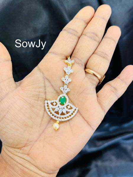 Lovely Diamond Look Alike Gold Finish Tikka- Green Stone- Design 10!!!!
