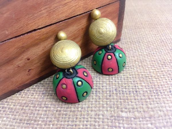 Dual Shade Medium Sized Terracotta Jhumkas- Red and Green !!!!