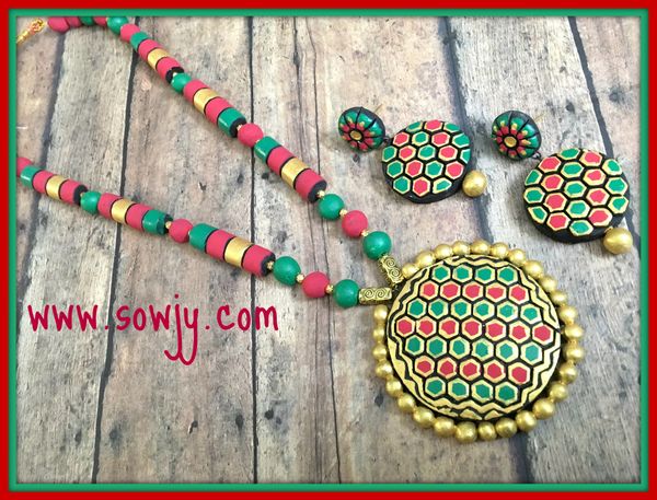 Trendy Hexagon Shaped Terracotta set with Light weighted earrings in Shades of Red and Green!!!!