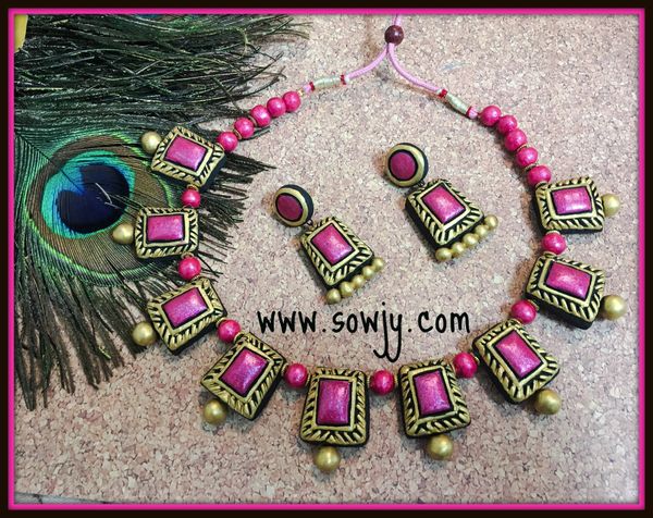 Designer Choker Set in Pink and Gold with Matching light Weighted Earrings!!!!