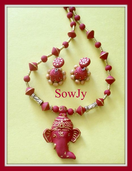 Ganesha In Red and Gold!!!