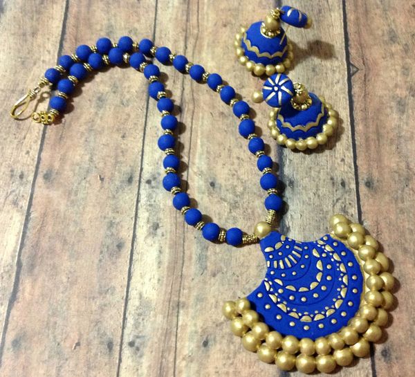 Terracotta Design In Ink Blue and Gold with Matching Jhumkas!!!!!