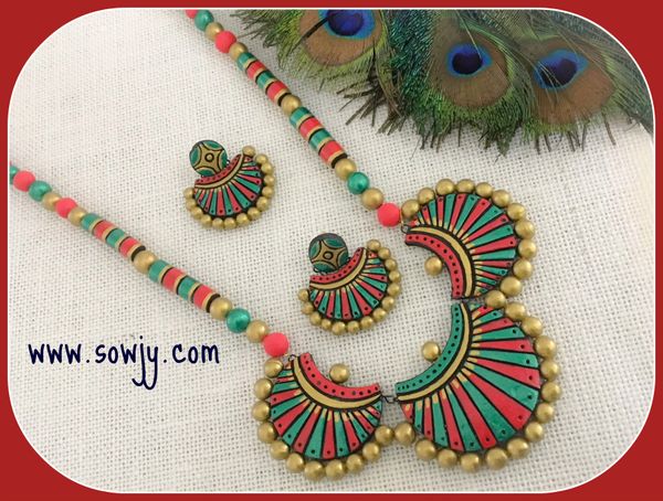 Grand Three Fan Designed pendant Necklace with Chandbali Earrings In Shades of Red and Green!!!!