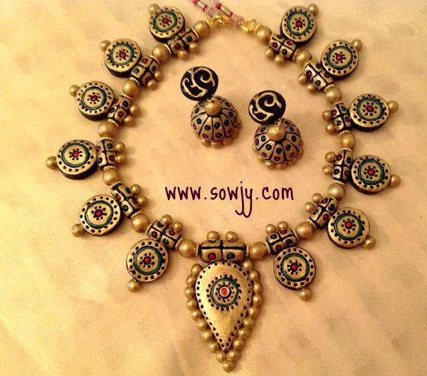 Antique terracotta Choker Set in Gold!!!!!