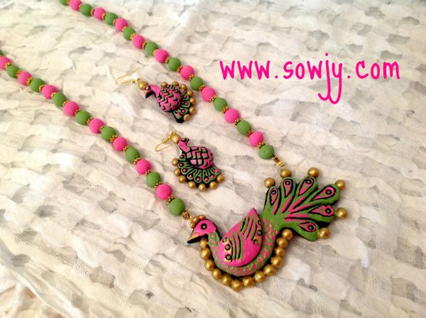 Peacock Set in Shades of Light Pink and Light Green!!!!!