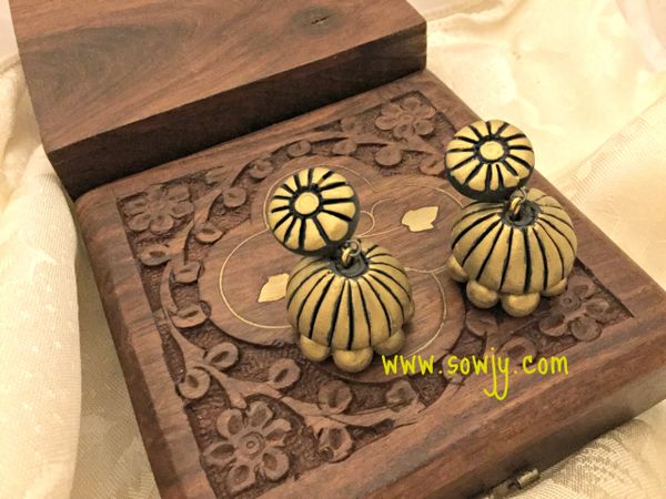 Medium Sized terracotta Jhumkas in GOLD!!!!