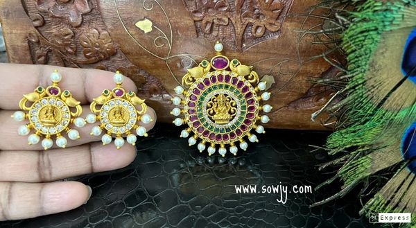 Kemp Stone Lakshmi Goddess pendant in Gold Finish with Lovely Peacock Lakshmi Earrings!!!!