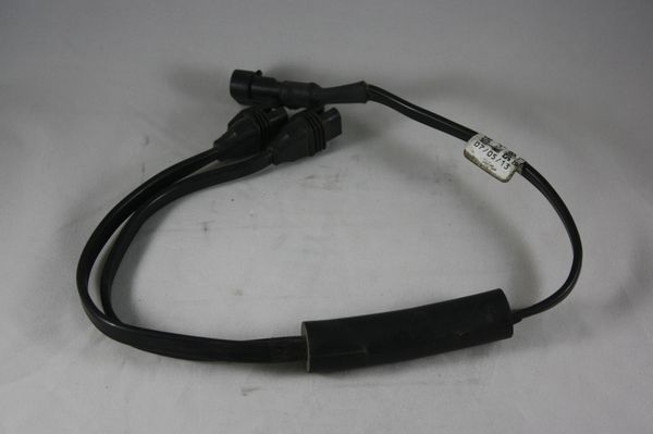 AMP 3 WIRE SPLITTER