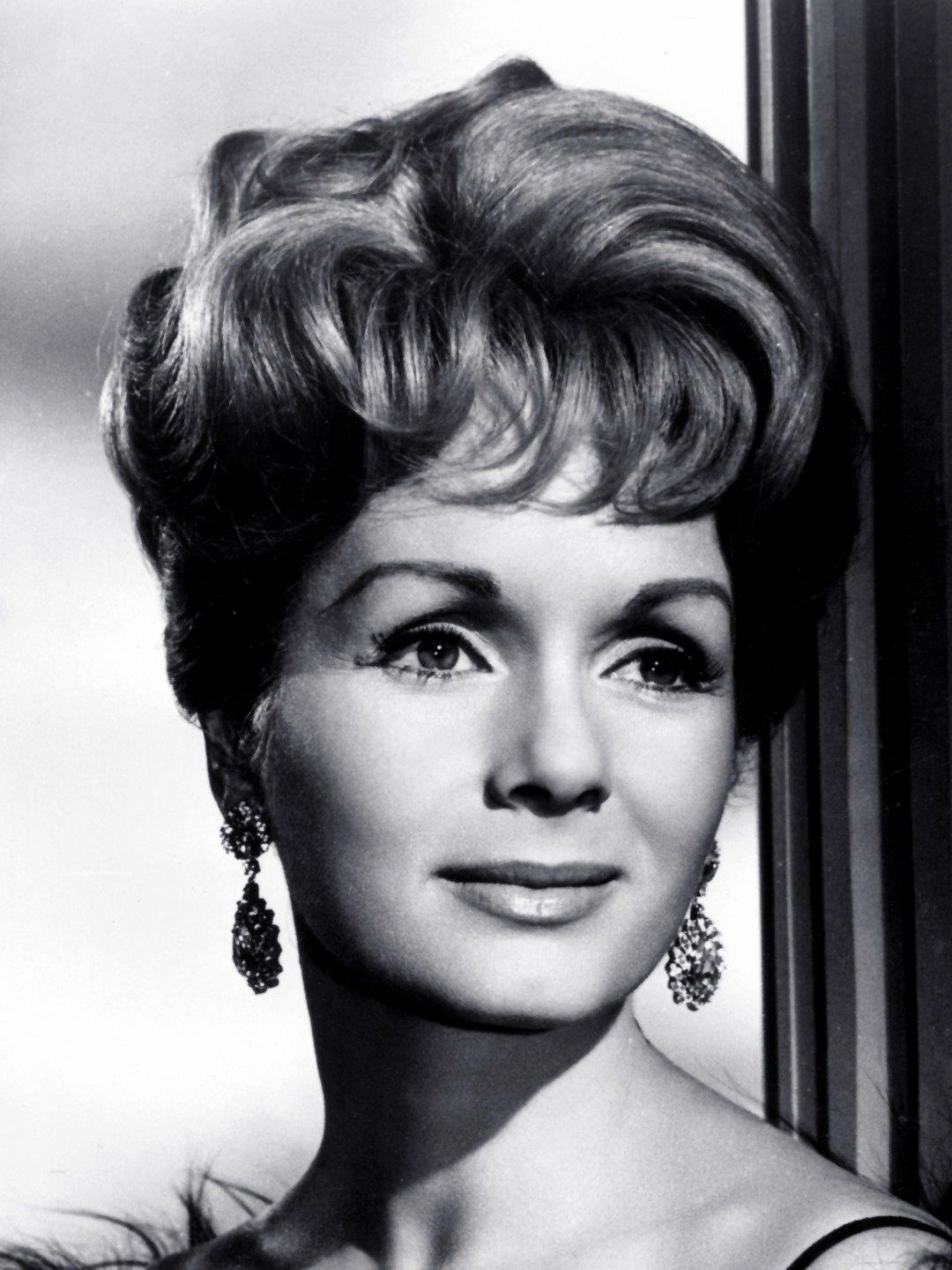 Acting Classes | Debbie Reynolds Performing Arts Studio Online