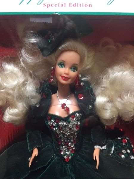 computer regionaal stel je voor Vintage 1991 Happy Holidays Barbie | Bear Haven Land Company Vintage Toys