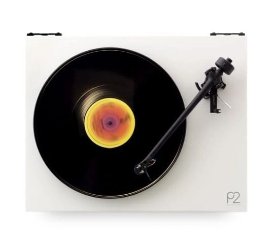 REGA PLANAR 2 TURNTABLE