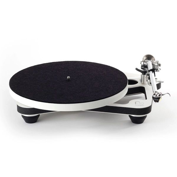 REGA PLANAR 10 TURNTABLE